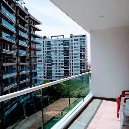 Apartamento Apartamento Amplio Y Confortable Cartagena