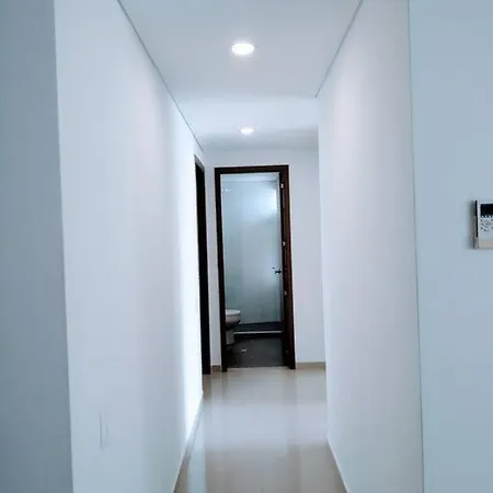 Apartamento Amplio Y Confortable Apartamento *